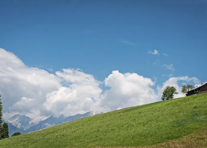 فيرينفوهنونغين سومبيرير شقة *